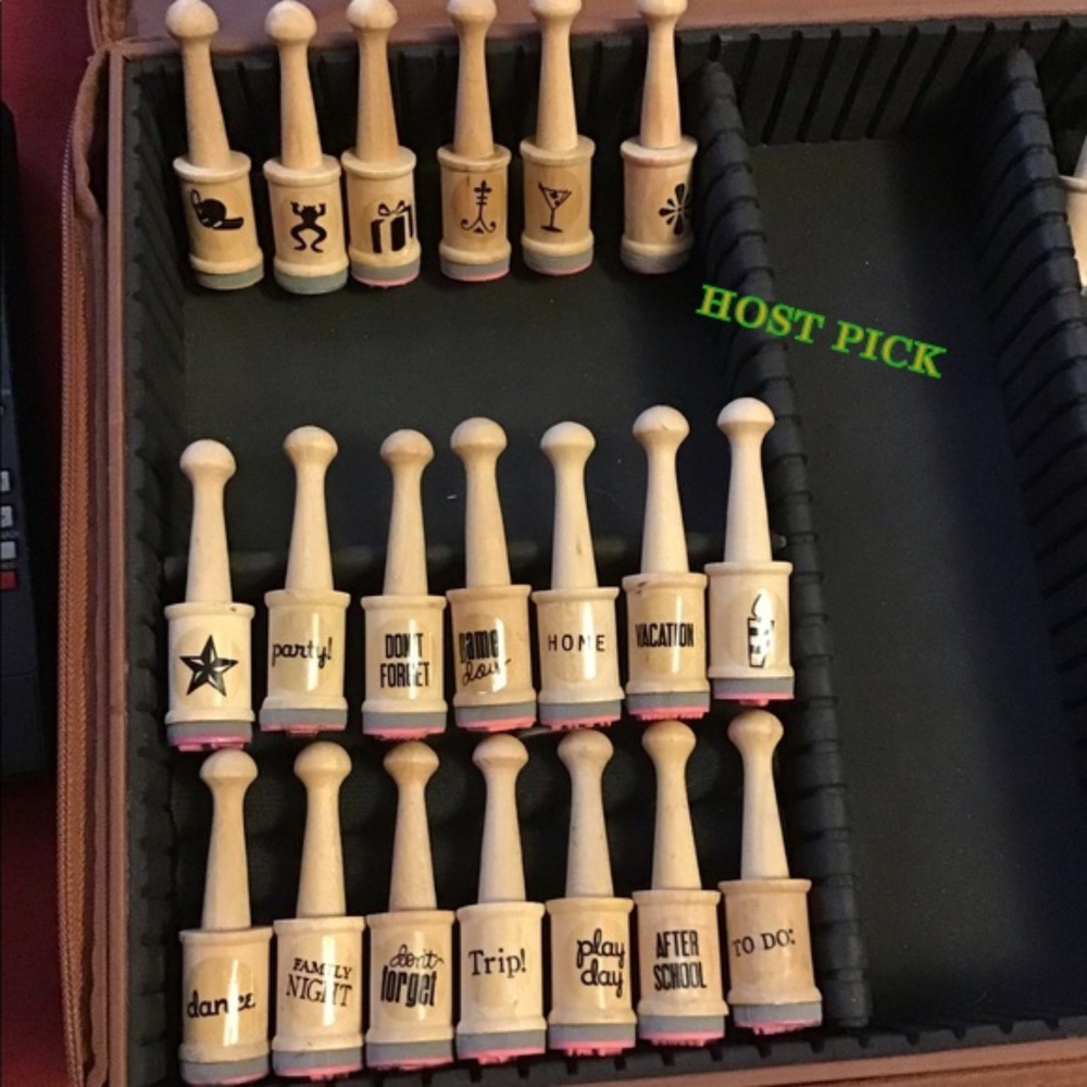 20 ARTS AND CRAFTS STAMPS  20 handled pieces